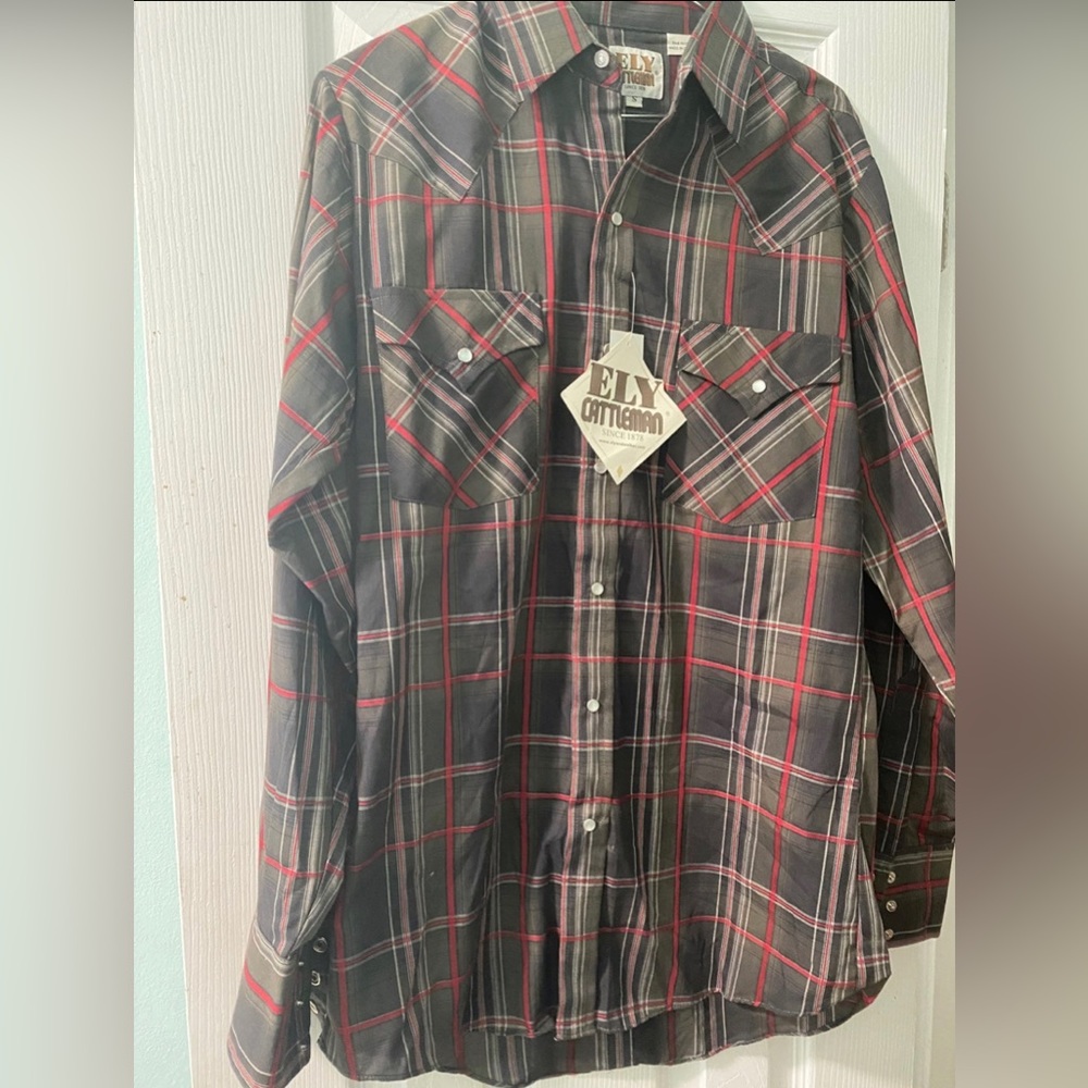 NWT Ely Cattleman Pearl Snap Shirt